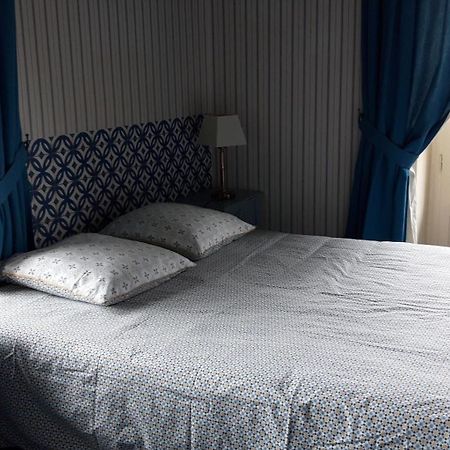 Le Chalet Suisse - Chambre Bleue Le Vicel Quarto foto